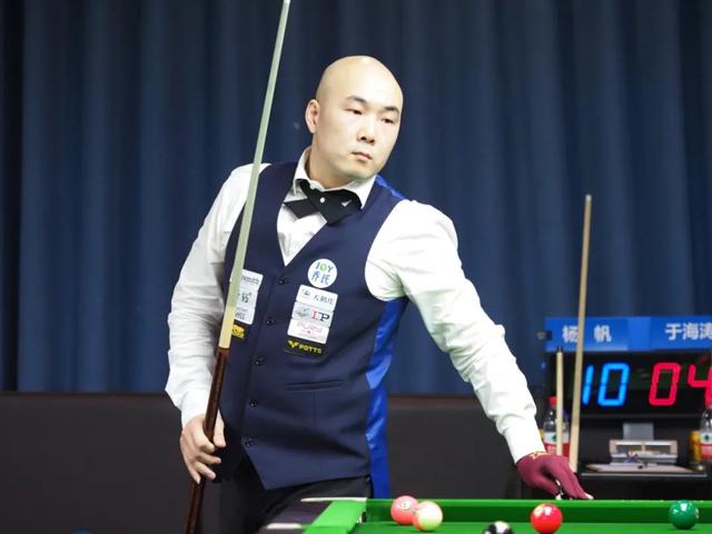 P的詹姆斯 P的詹姆斯